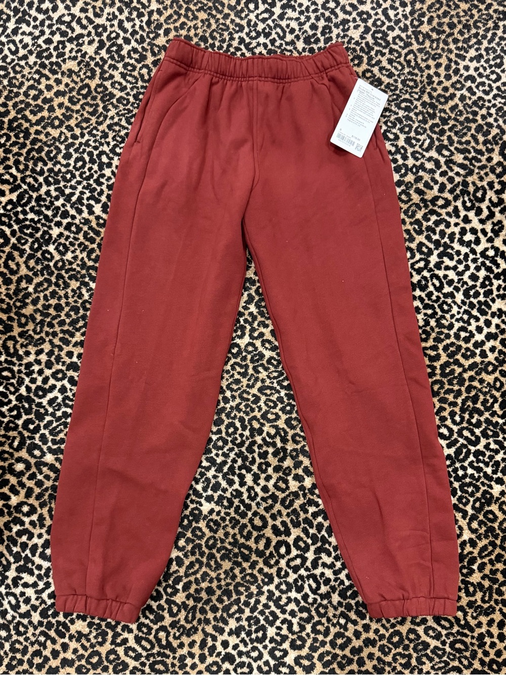 Lululemon Scuba Sweatpants in Rockwood, Small